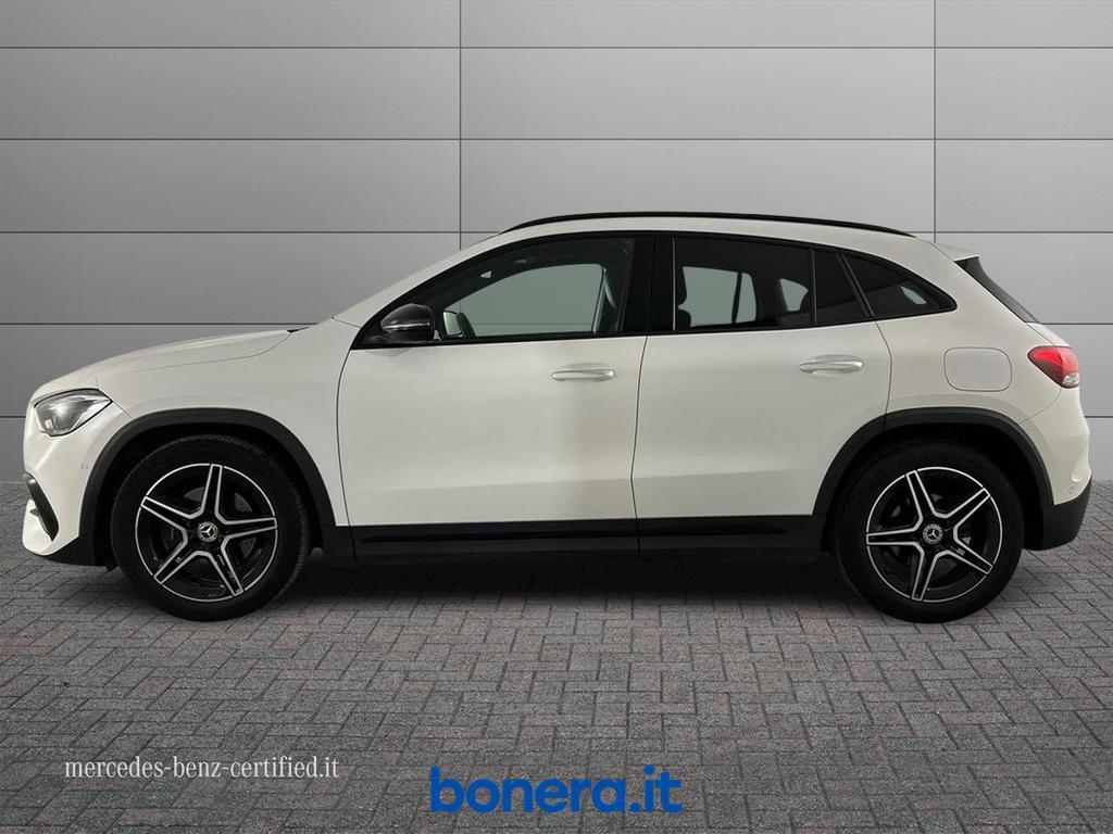 Mercedes GLA 200 200 D Premium 8G-DCT