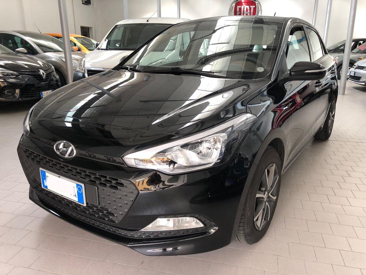 Hyundai i20 1.2 84 CV 5 porte Econext Comfort