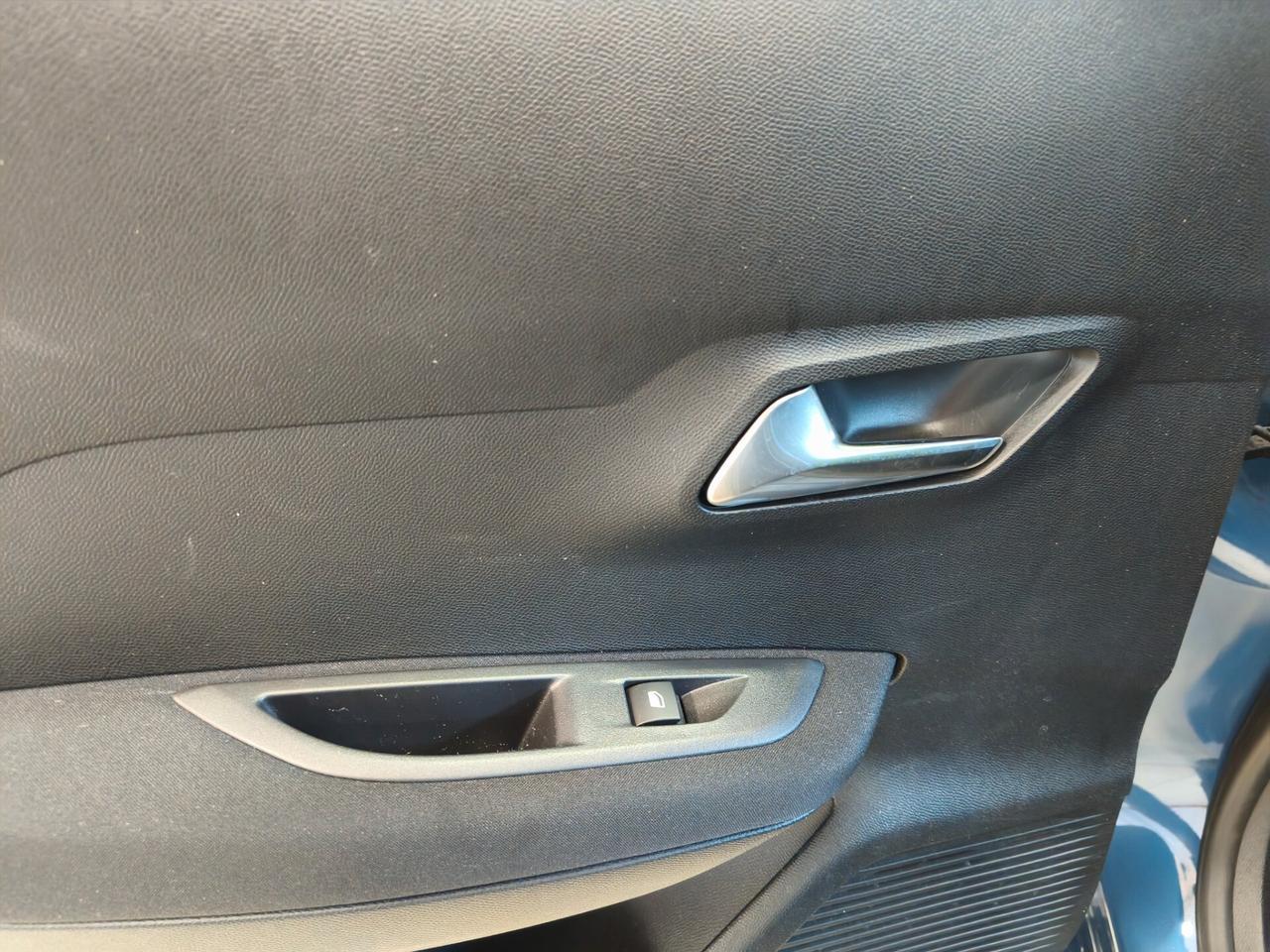 Nuova Lancia Ypsilon Hybrid e-DCT - 1.2 - 100cv