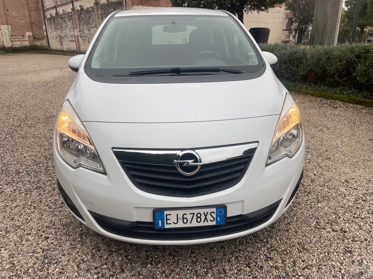 Opel Meriva 1.4 benzina anno 2011 km 115 mila