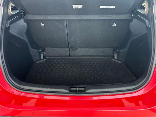 TOYOTA Yaris 1.5 Hybrid 5 porte Premiere