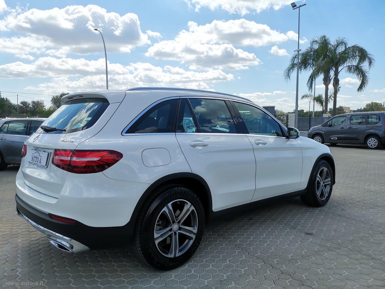 MERCEDES-BENZ GLC 220 d 4Matic Sport