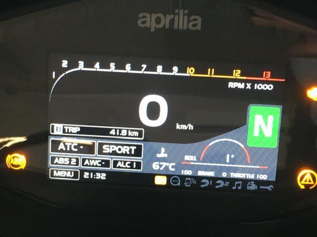 APRILIA TUONO V4 1100 Factory