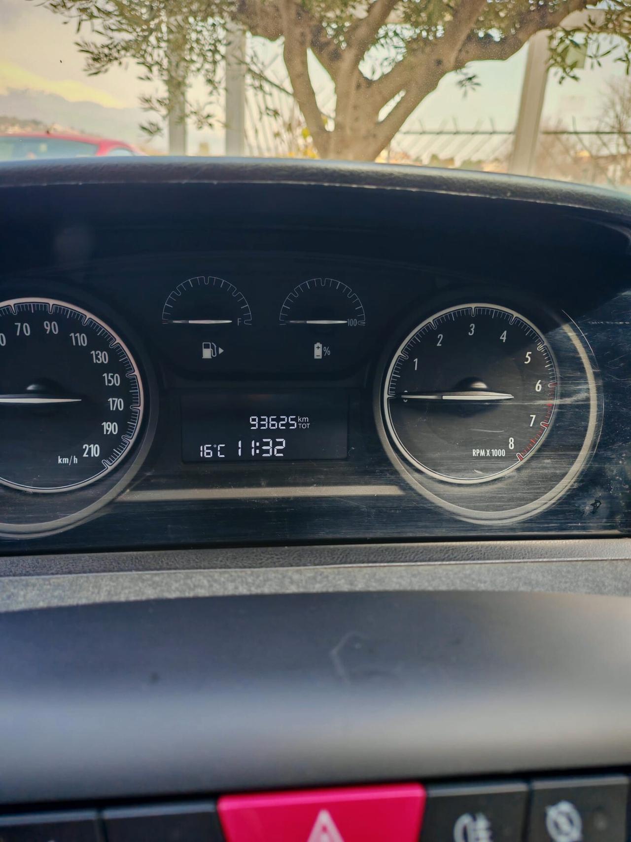 Lancia Ypsilon 1.0 FireFly 5 porte S&S Hybrid Ecochic Silver