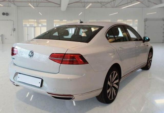 VOLKSWAGEN Passat 1.4 GTE DSG Plug-In-Hybrid