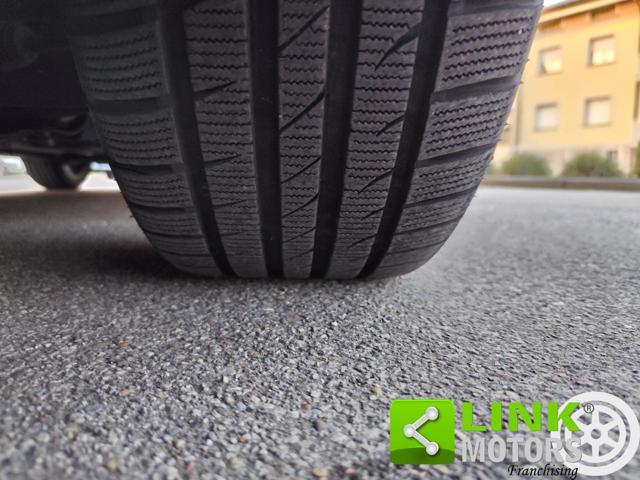 KIA Ceed 1.4 T-GDi DCT 5p. GT Line GARANZIA INCLUSA