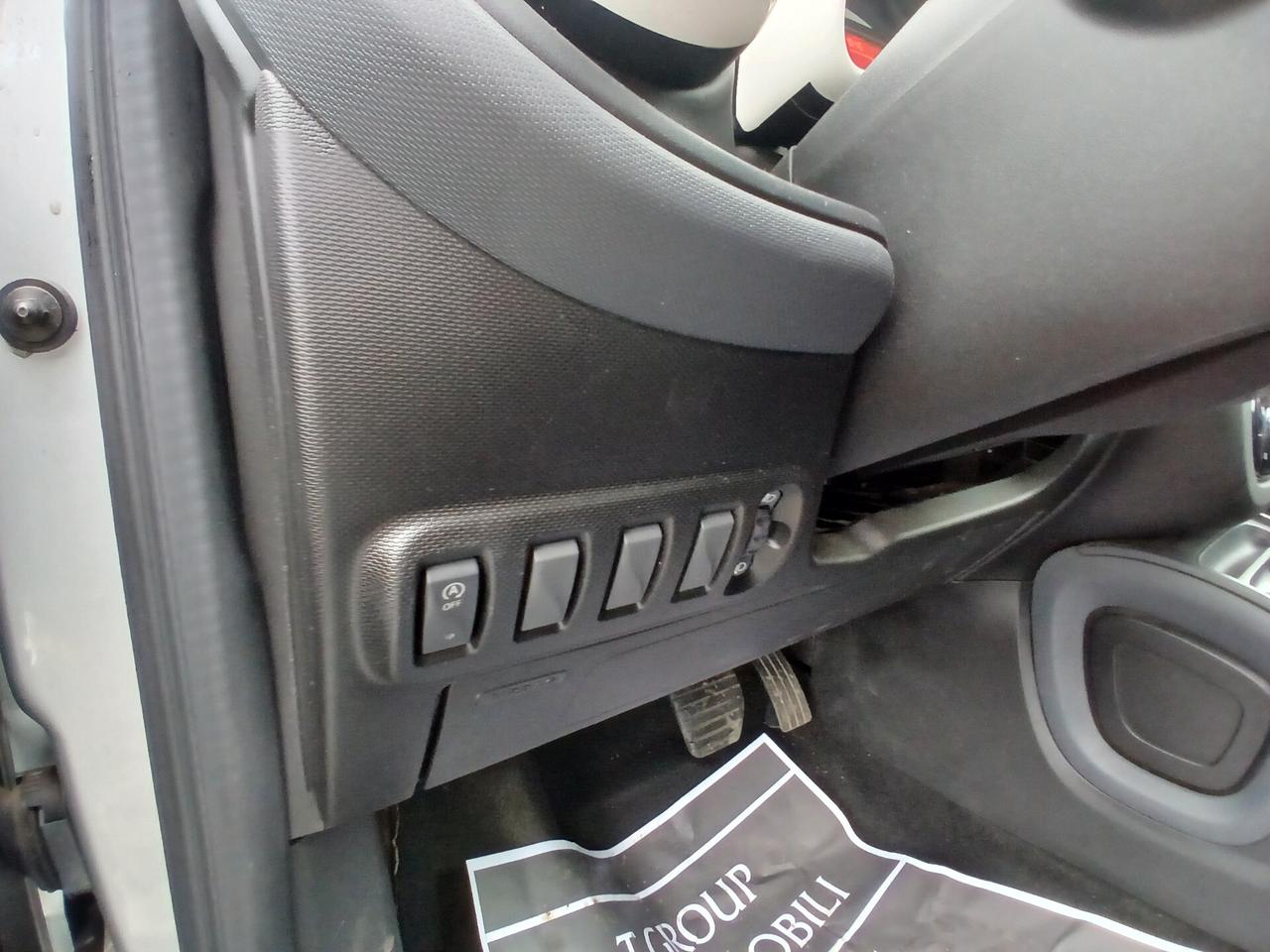 Smart ForTwo 70 1.0 twinamic Youngster pelle navi