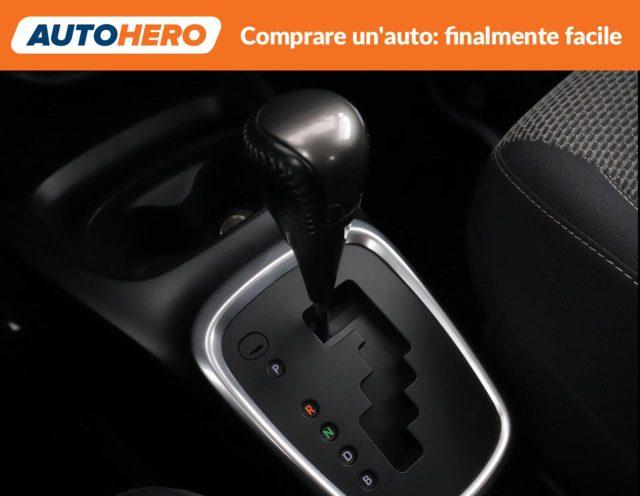 TOYOTA Yaris 1.5 Hybrid 5 porte Active
