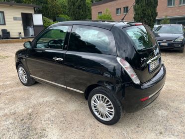Lancia Ypsilon 1.3 MJT 75 CV Elle