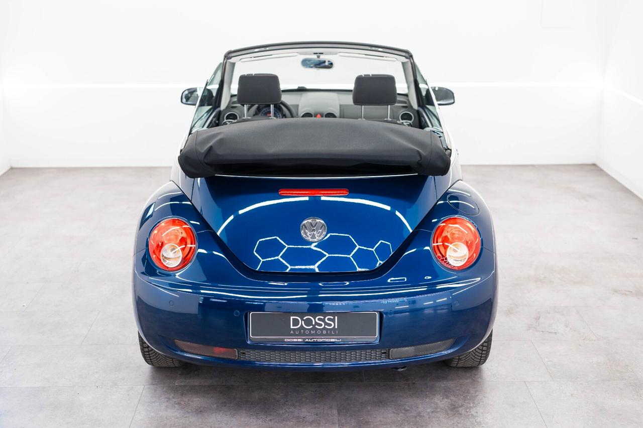 Volkswagen New Beetle 1.6 Cabrio