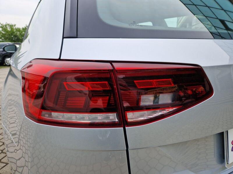 Volkswagen Passat Variant 2.0 TDI SCR EVO DSG Business BMT