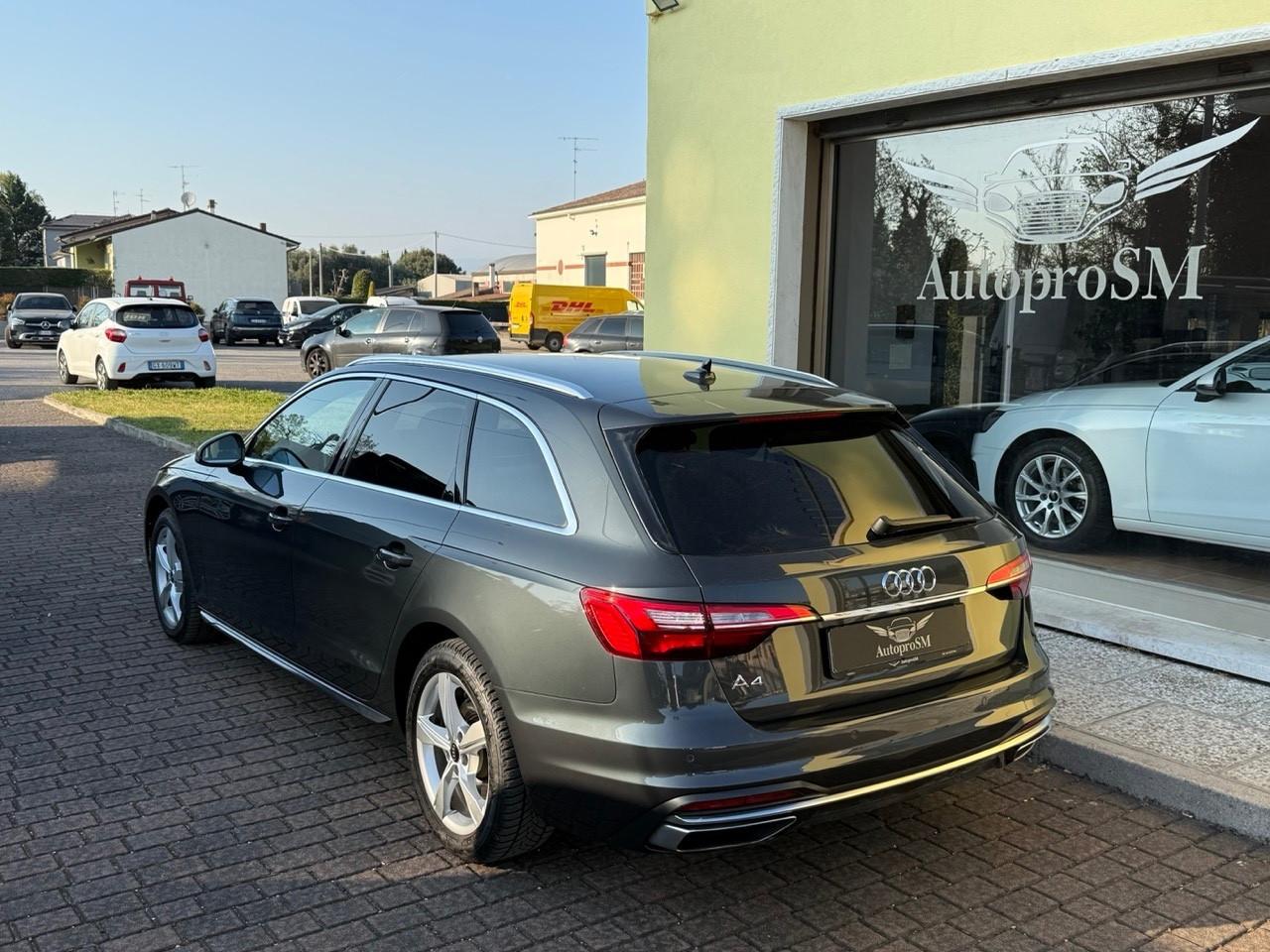 Audi A4 Avant TDI/163 CV S tronic SPORT/ KEYLESS/UNIPRO