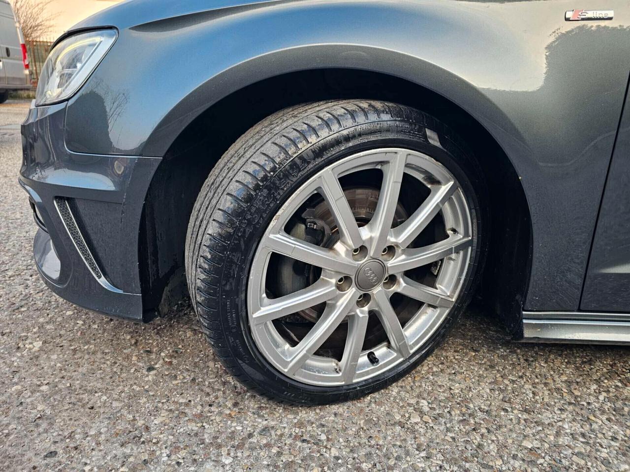 Audi A3 SPB 2.0 TDI 184 CV clean diesel quattro S tronic Ambition