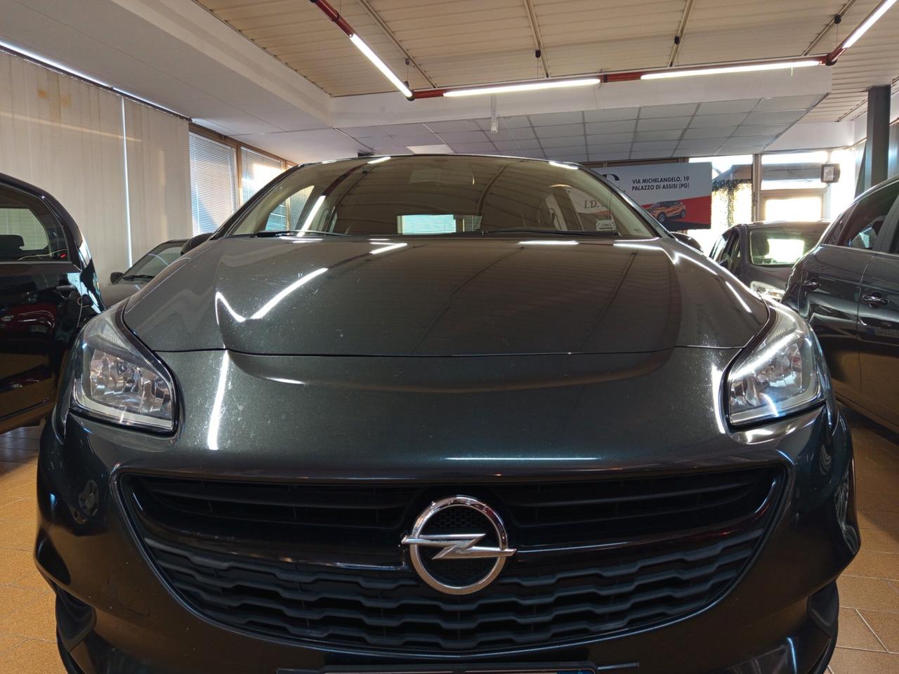 Opel Corsa 1.4 90CV GPL Tech 5 porte Innovation