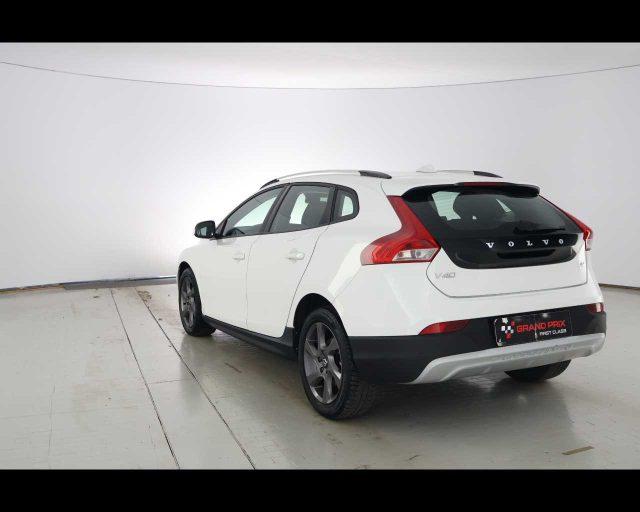 VOLVO V40 Cross Country D2 1.6 Powershift Momentum