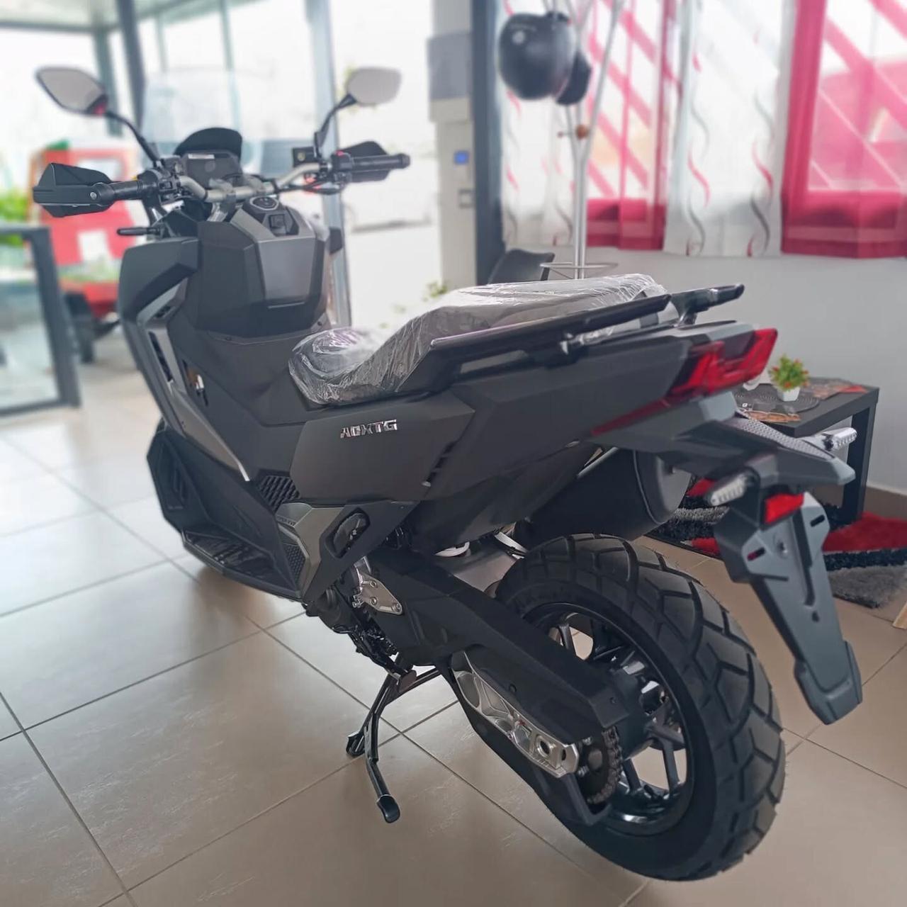 Sym Adx 400 TG NUOVI DA IMMATRICOLARE