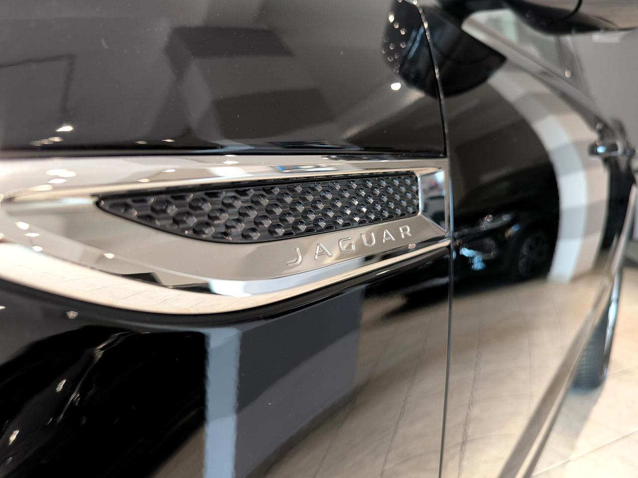 Jaguar E-Pace 2.0D 150 CV