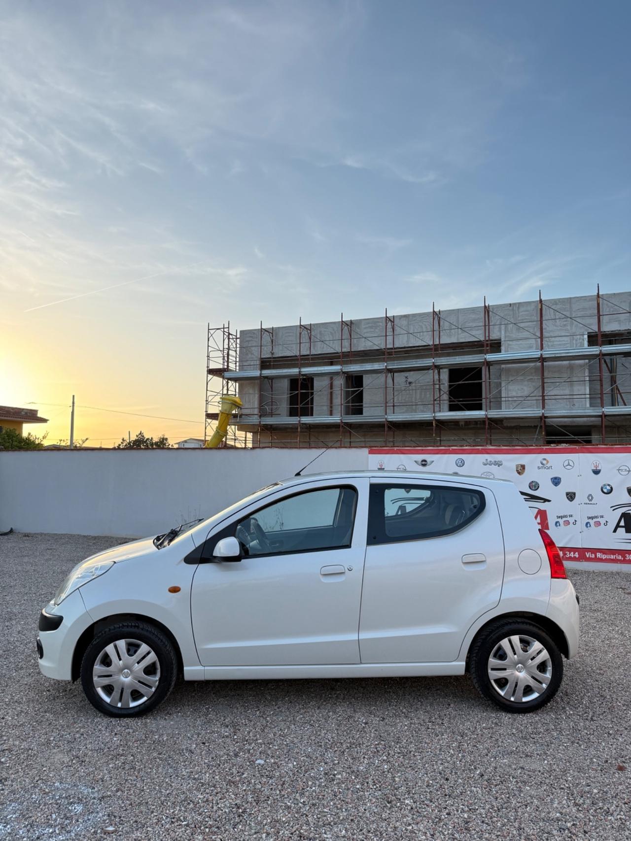 Nissan Pixo 1.0 5 porte Matic
