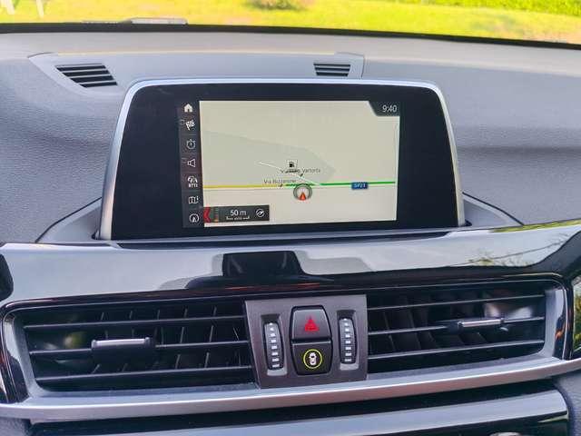 BMW X1 sdrive16d Business my18 (((94000 km)))