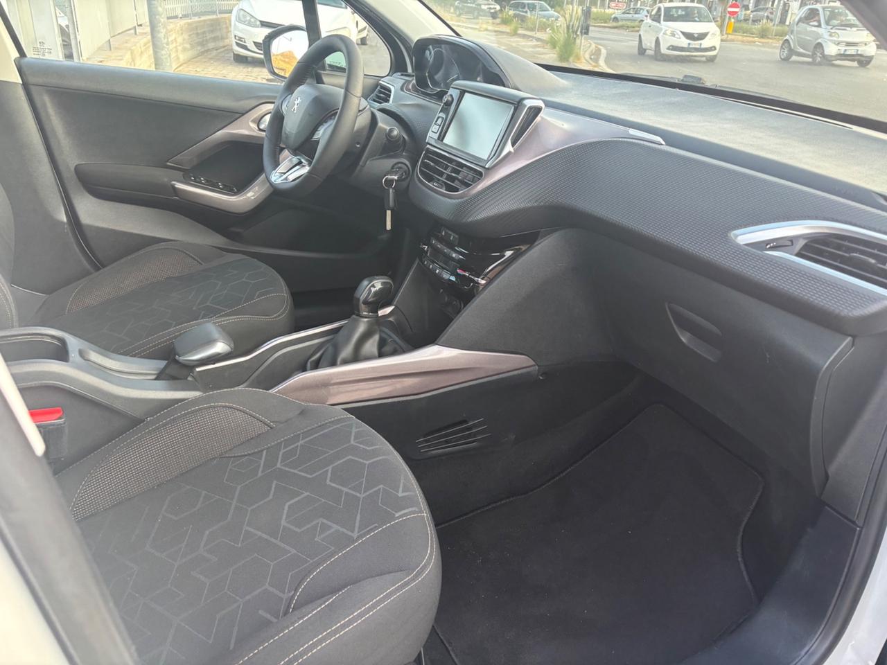 Peugeot 2008 1.6 e-HDi 92 CV Stop&Start Active