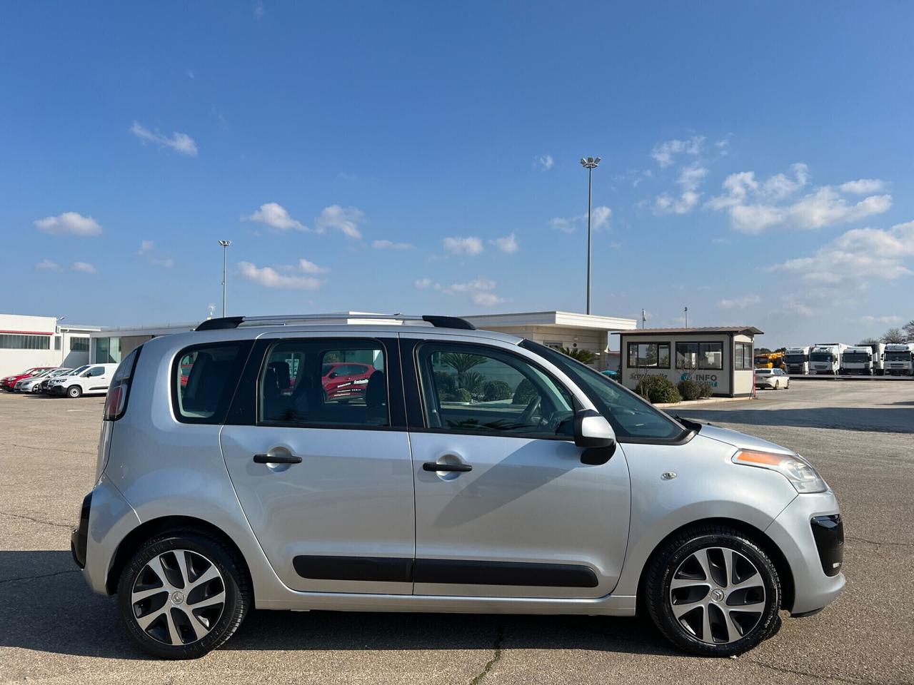 Citroen C3 Picasso 1.6 HDi 92 Exclusive - 2015