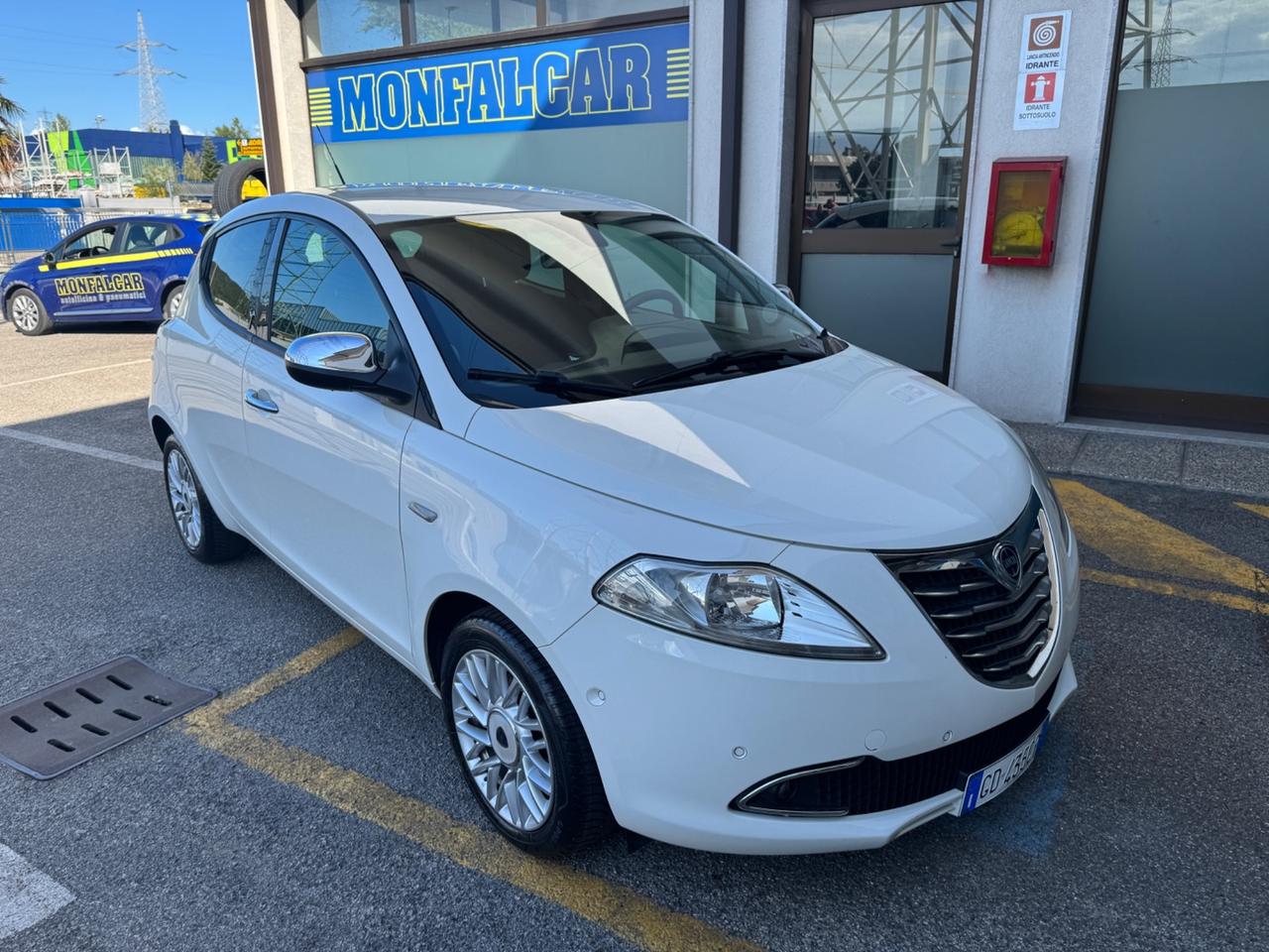 Lancia Ypsilon 0.9 TwinAir 85 CV Platinum 2013
