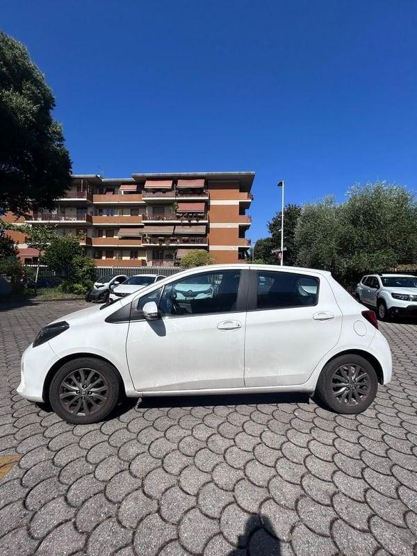 Toyota Yaris Yaris 1.0 5 porte Active