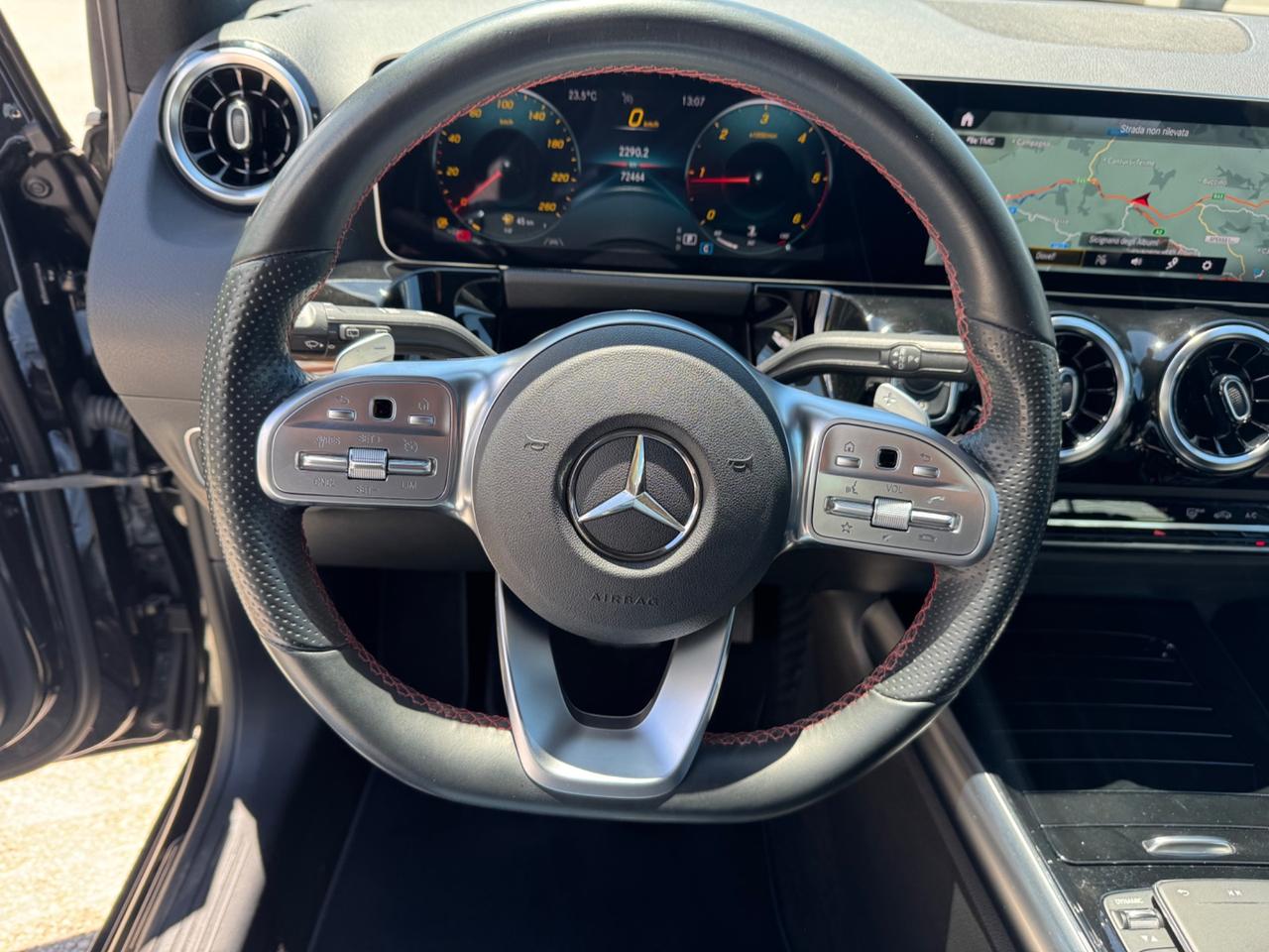 Mercedes-benz B 180 B 180 d Automatic Premium