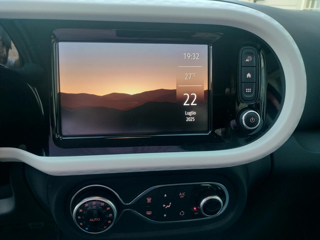 Renault Twingo SCe 65 CV Equilibre NAVIGATORE ANDROID PIU CAR PLAY SOLI KM 5680
