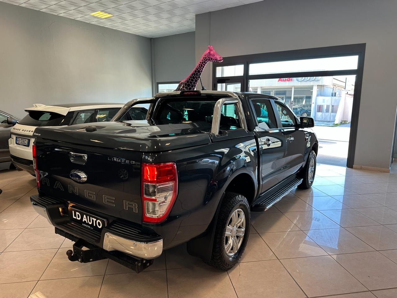 Ford Ranger 2.0 TDCi DC Limited 5 posti AUTOCARRO N1 GANCIO TRAINO