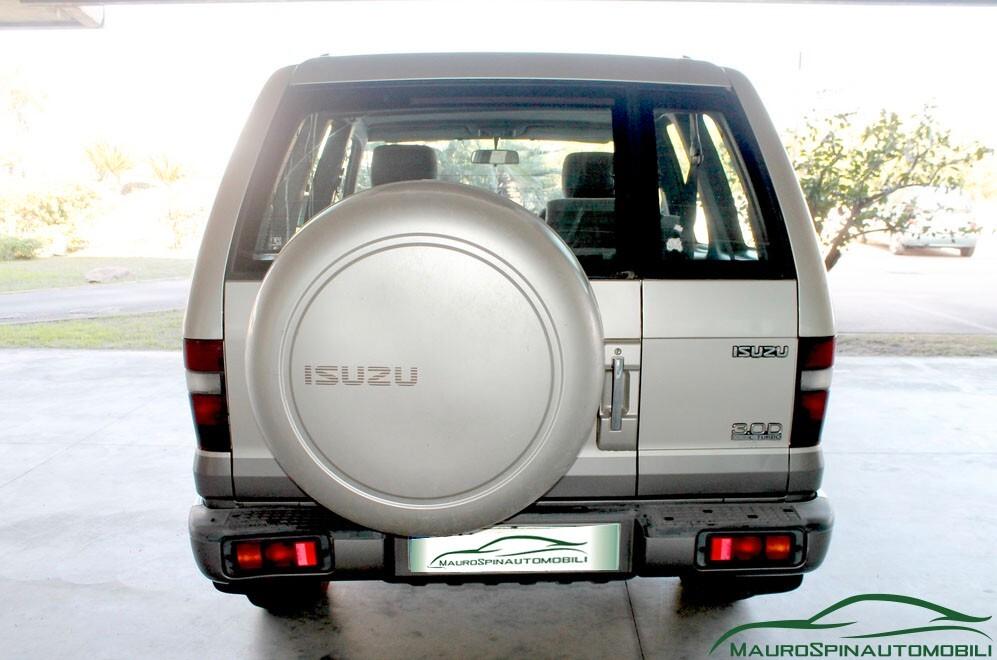 FUORISTRADA ISUZU 3.0 TDI 3 porte CON RIDOTTE