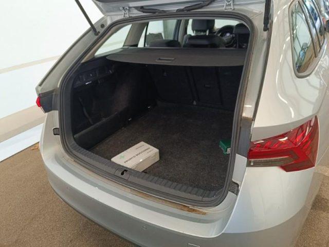 SKODA Octavia 2.0 TDI 150 CV DSG Wagon Executive