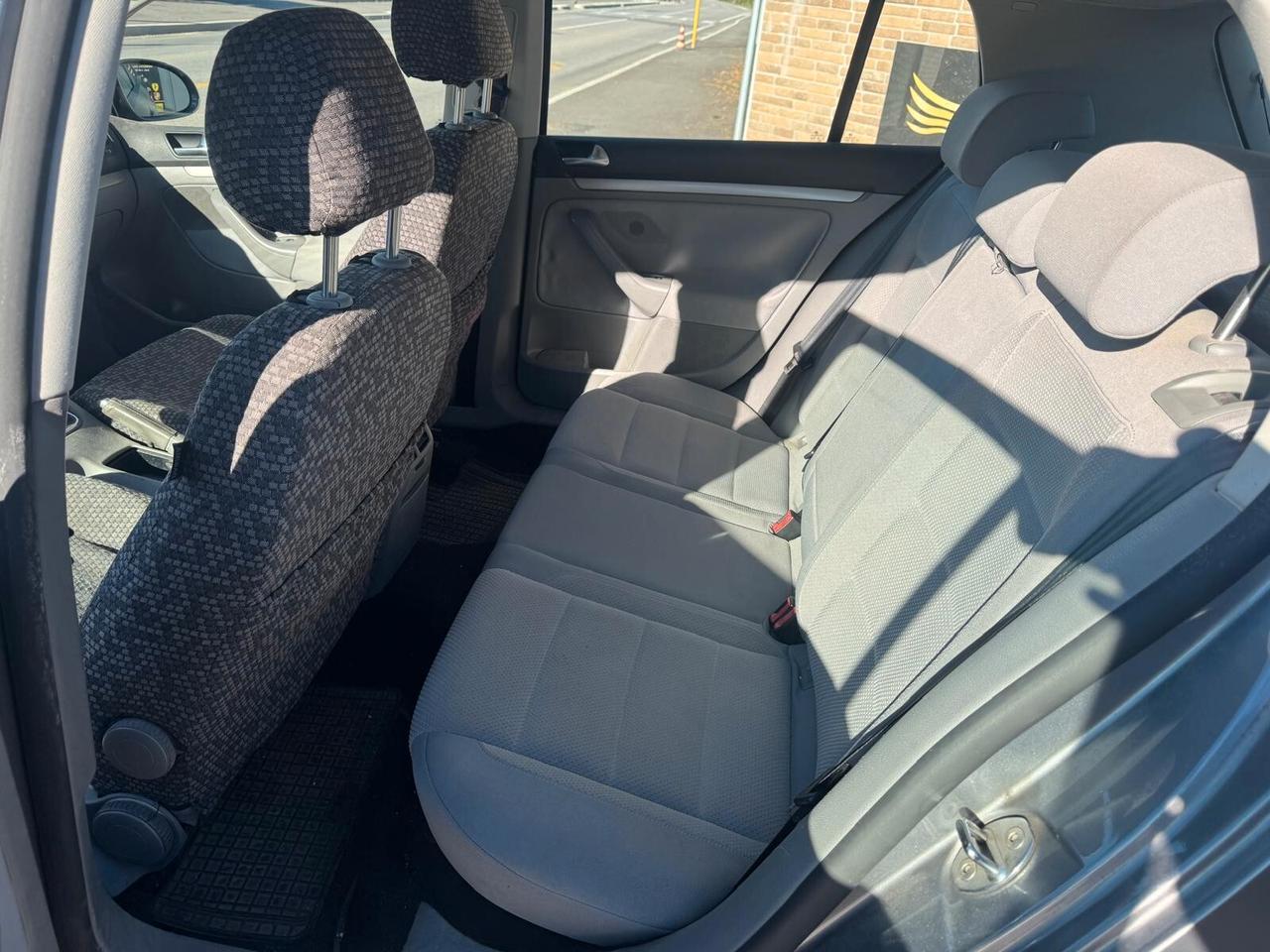 Volkswagen Golf 2.0 TDI DPF 4mot. 5p. GT Sport