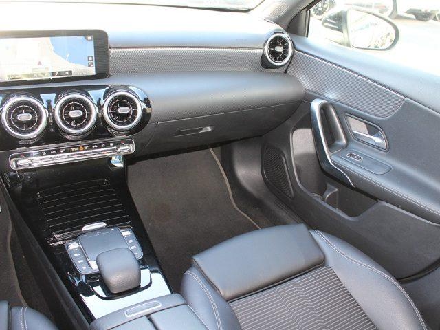 MERCEDES-BENZ A 250 e hybrid EQ Sport