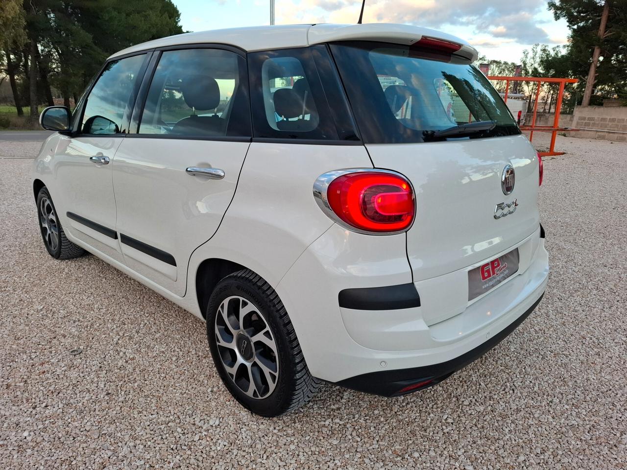 Fiat 500L 1.6 mtj 120cv *NAVI*LED*SENSORI