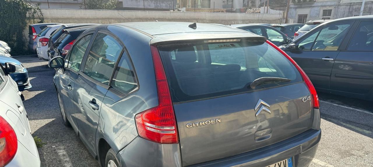 Citroen C4 1.4 Classique anno 2008