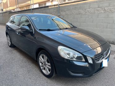 Volvo V60 1.6 d2 115cv Business TELPDC/CLIMA