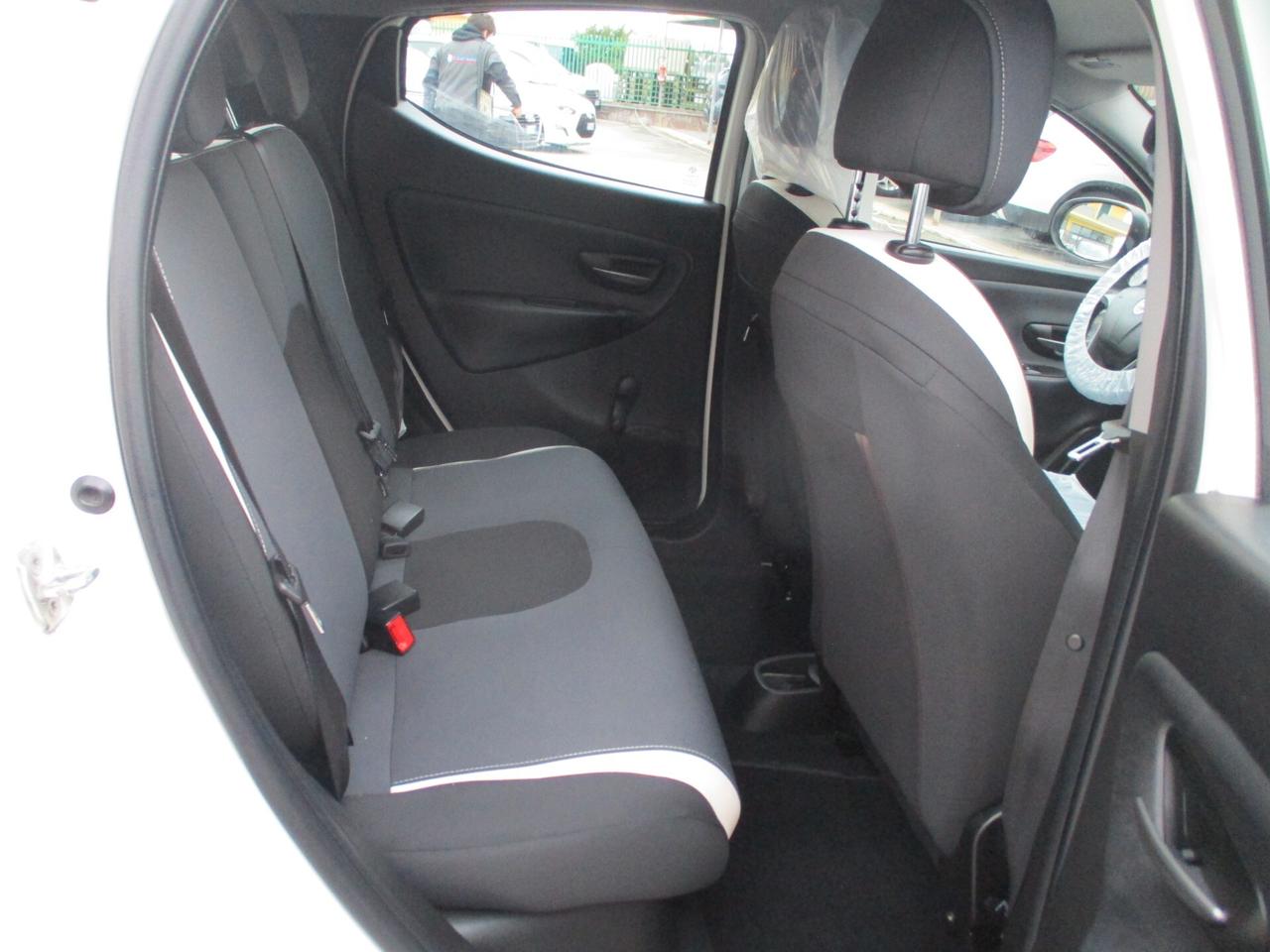 Lancia Ypsilon 1.2 ECOCHIC GPL DI SERIE ELEFANTINO