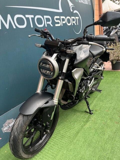 Honda CB 300 F GARANZIA PERMUTE