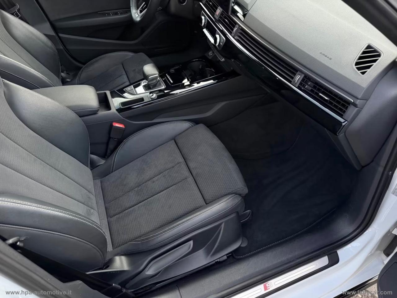 AUDI A4 Avant 2.0TDI S-tronic S-line Competition Led Navi Pelle Cerchi 19