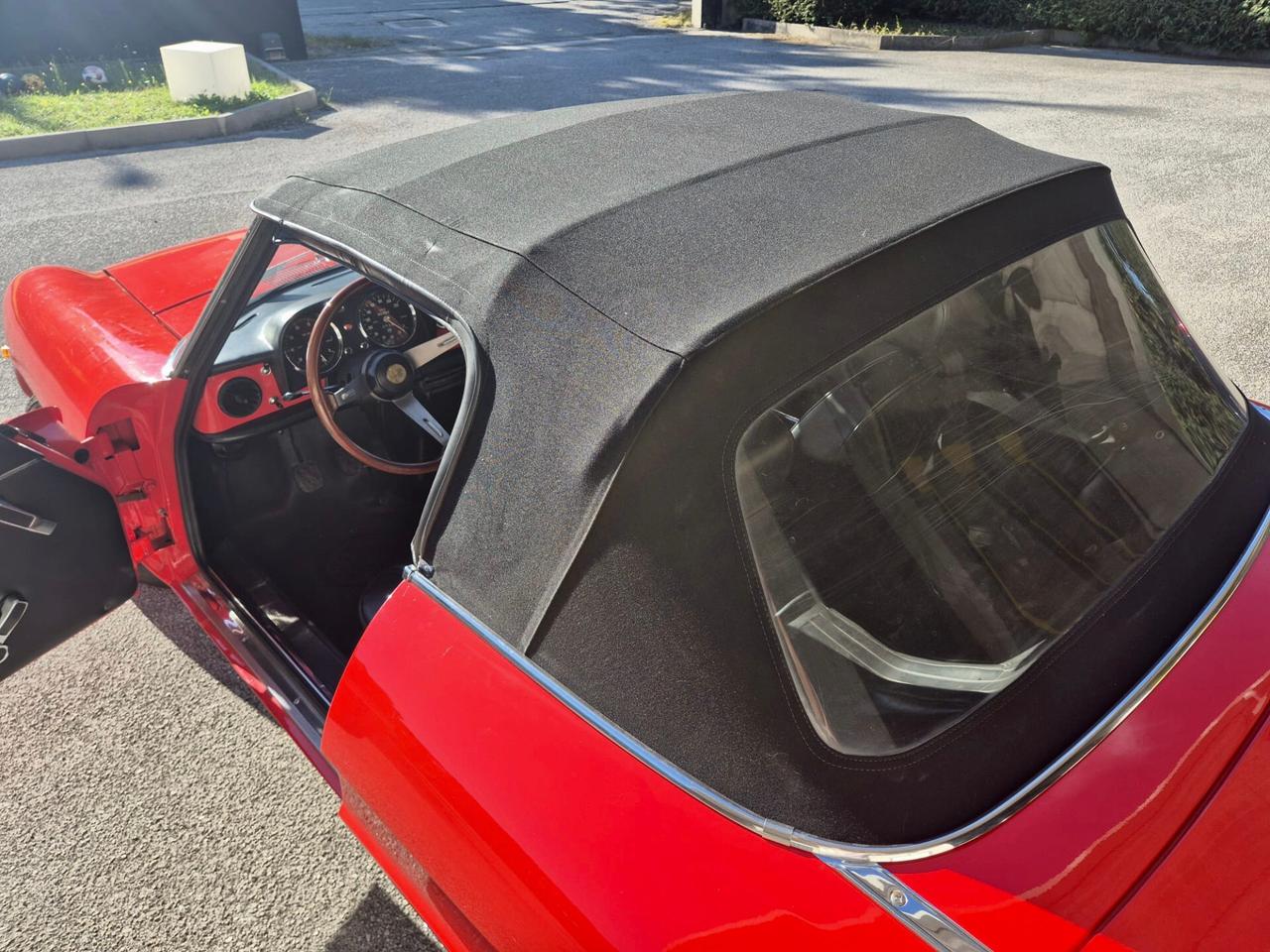 Alfa Romeo Spider 1300 coda tronca