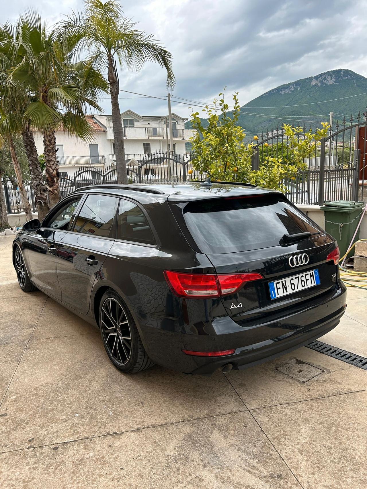 Audi A4 2.0 TDI 150 CV ultra S tronic