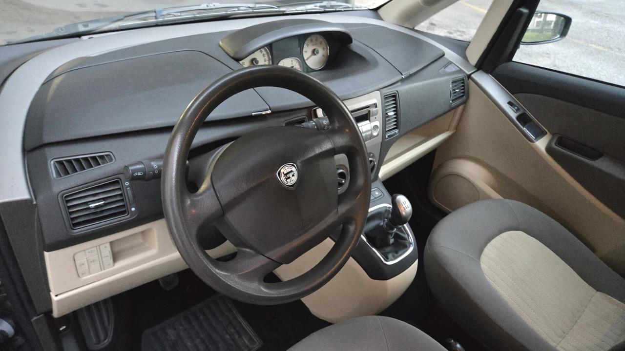 Lancia MUSA 1.4 16V Platino