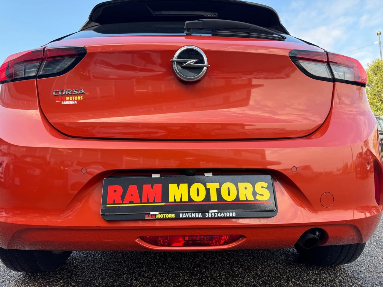 Opel Corsa 1.2 Design & Tech Bi-Color Neopatentati