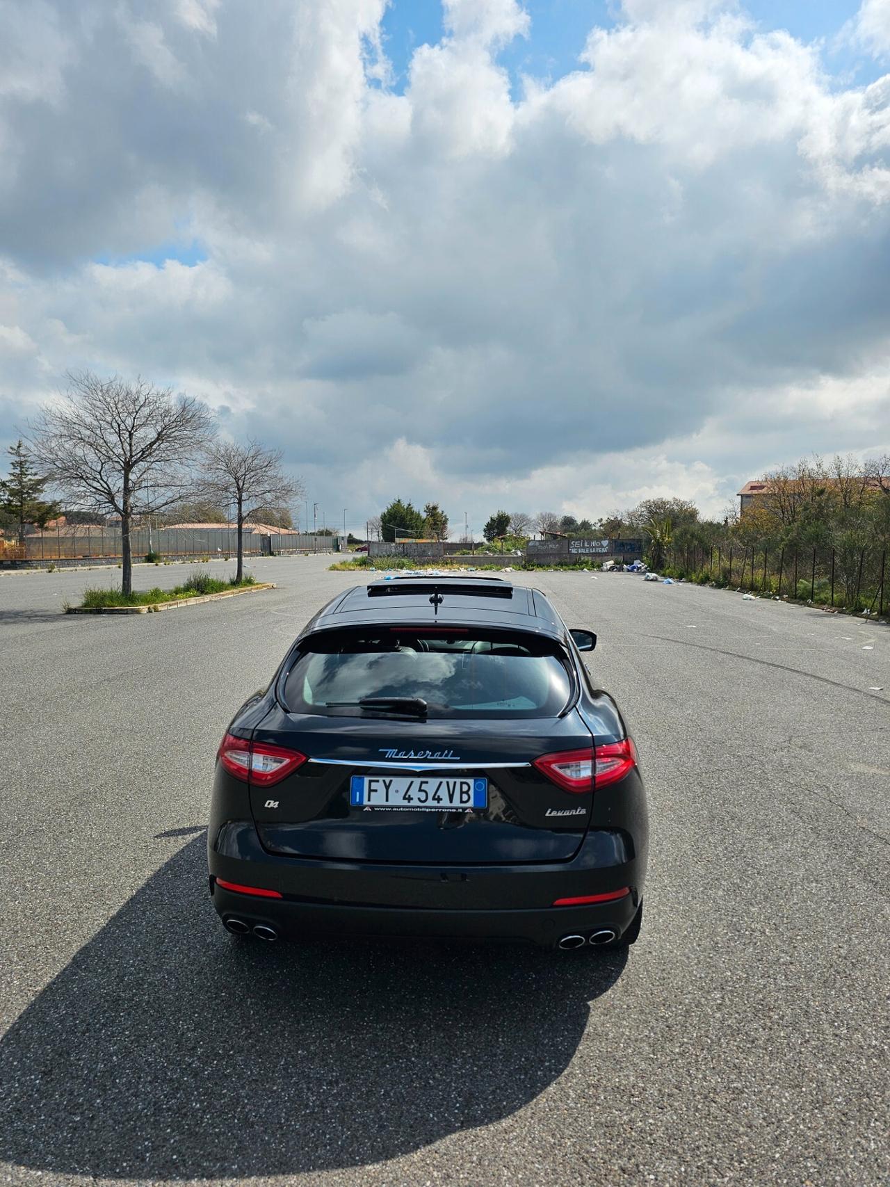 Maserati Levante Gransport 250cv no superbollo tetto apribile
