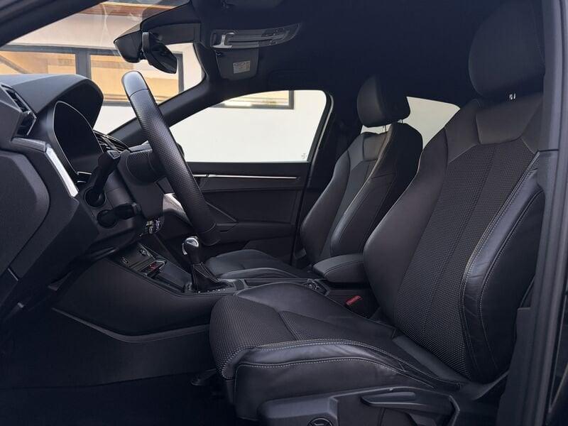 Audi Q3 SPB S line interno ed esterno 2.0 TDI 150CV S-Tronic quattro 35