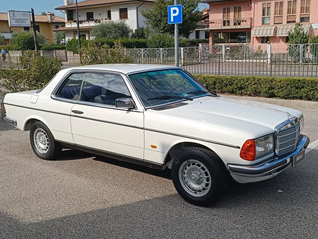 Mercedes-benz 230 MERCEDES CE