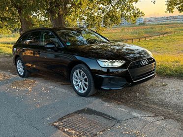 Audi A4 35 TDI/163 CV S tronic Business Advanced Virtual Cokpit