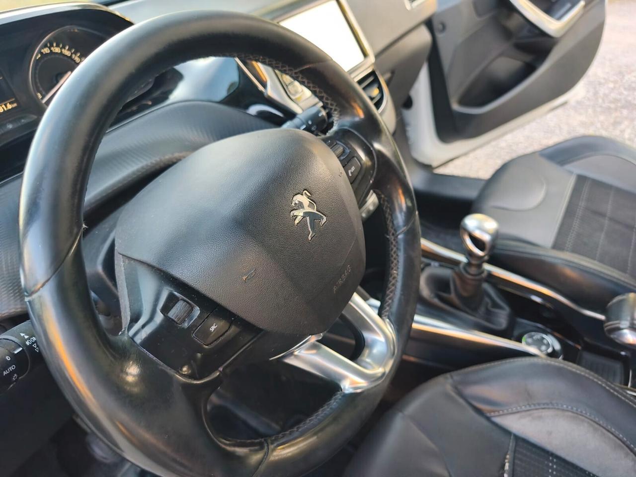 Peugeot 2008 2014---1.6 Diesel