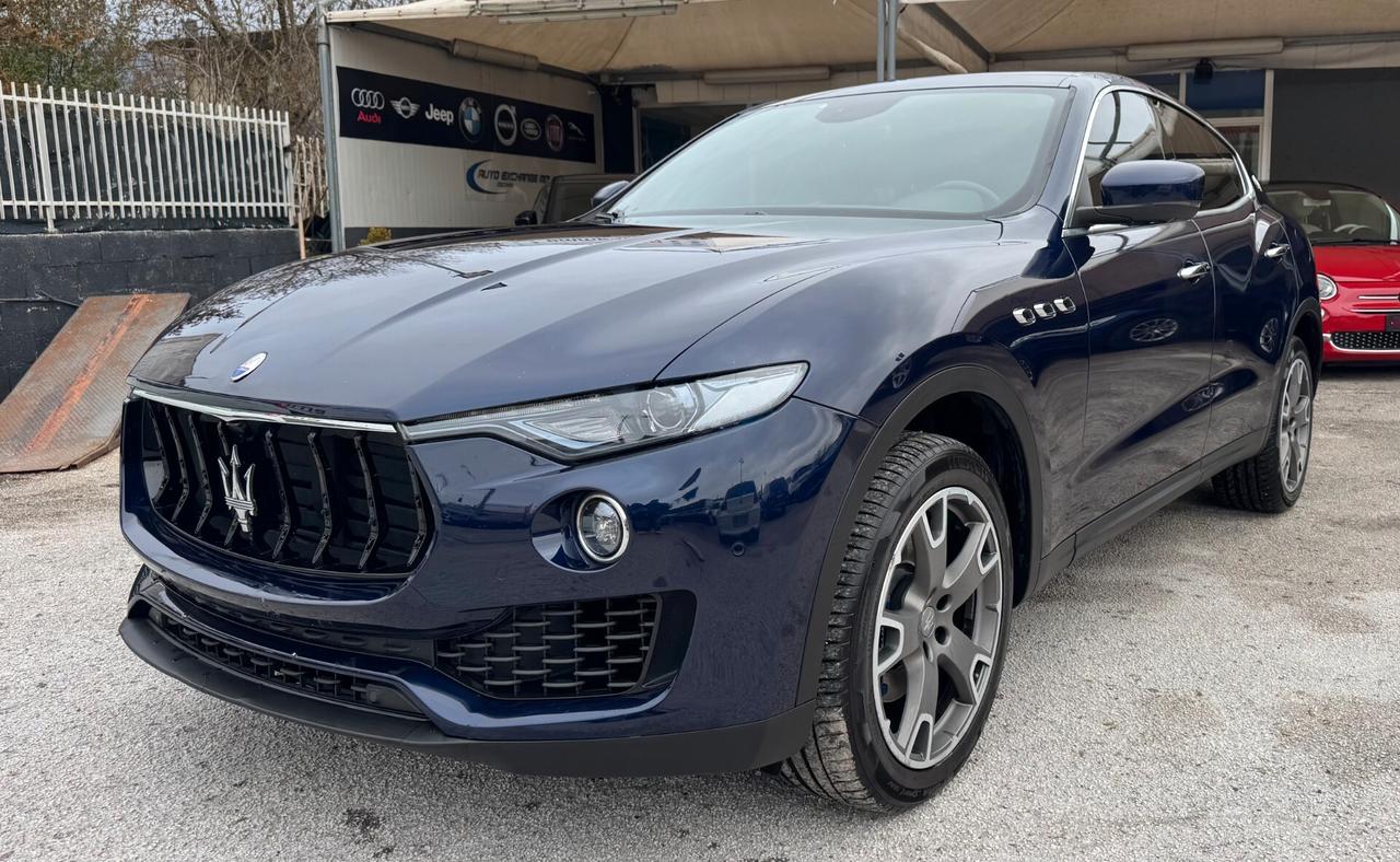 Maserati Levante V6 Diesel 275 CV AWD Granlusso